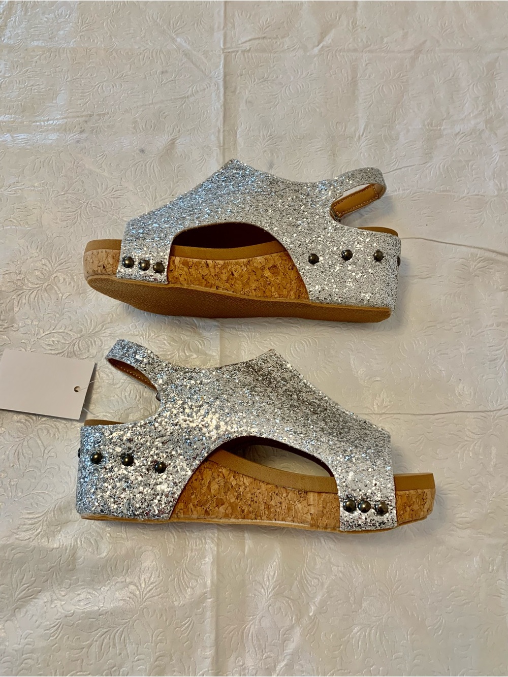 NEW  Platform Wedge Sandal Sz 39 Euro Silver by Upliftex Coastal Grandma